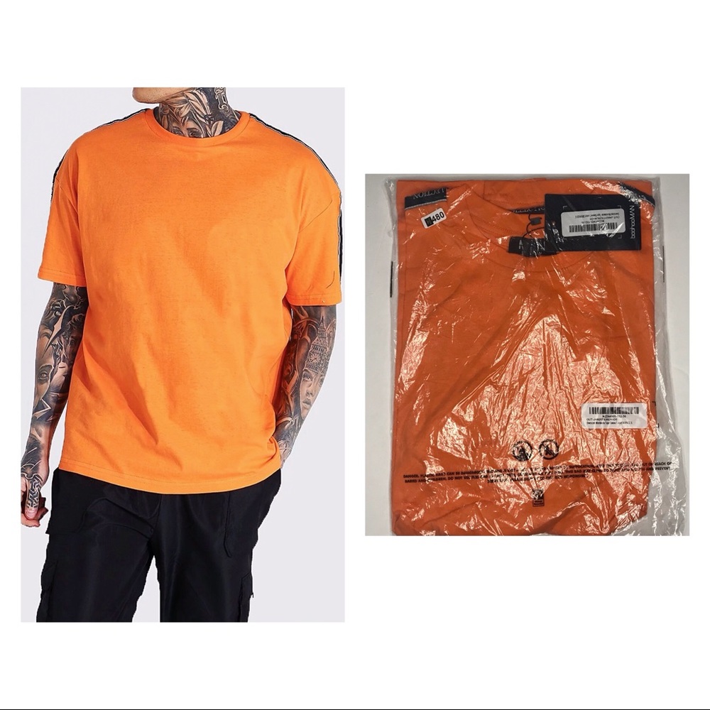 Oversized Worlwide Tape sleeve t-shirt